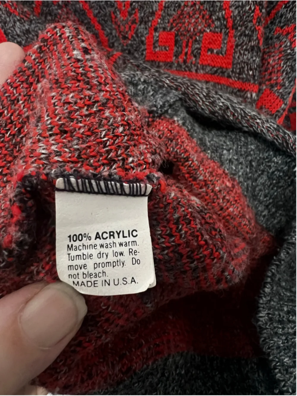 Vintage Red And Grey Geometric Southeastern Oversized Pullover Knit Sweater